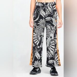 🖤🤍🖤🧡 Adidas+Farm Rio Wide Leg Black+White+Orange 3Stripe TrackPants 🖤🤍🖤🧡